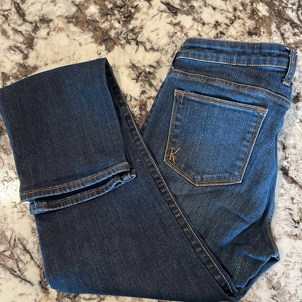 Kut from the Kloth denim. Size 8, boyfriend cut, dark wash